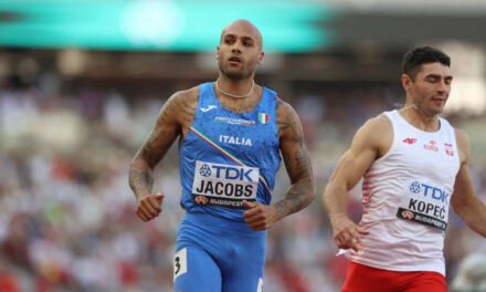 LIVE Atletica, World Relays 2024 in DIRETTA: squalificata la 4×100 di Jacobs e Tortu, sfuma il bronzo! La 4×100 donne vola a Parigi!